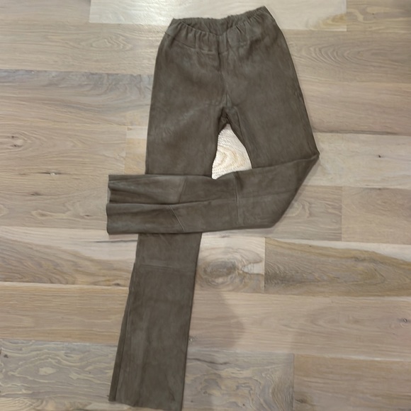 Shari’s place palm beach genuine Italian suede boot cut elastic waist pants - Picture 4 of 8